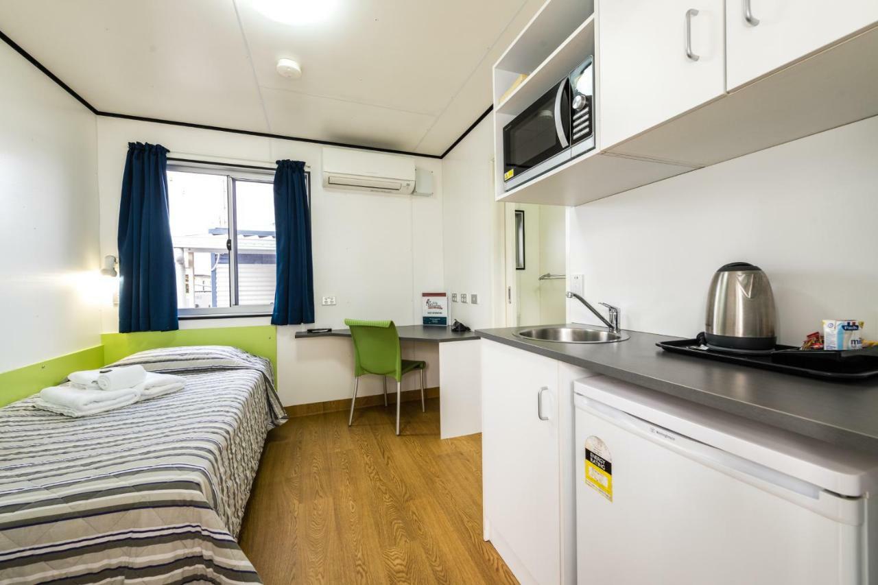 Jolly Swagman Acccommodation Park Туумба Екстериор снимка