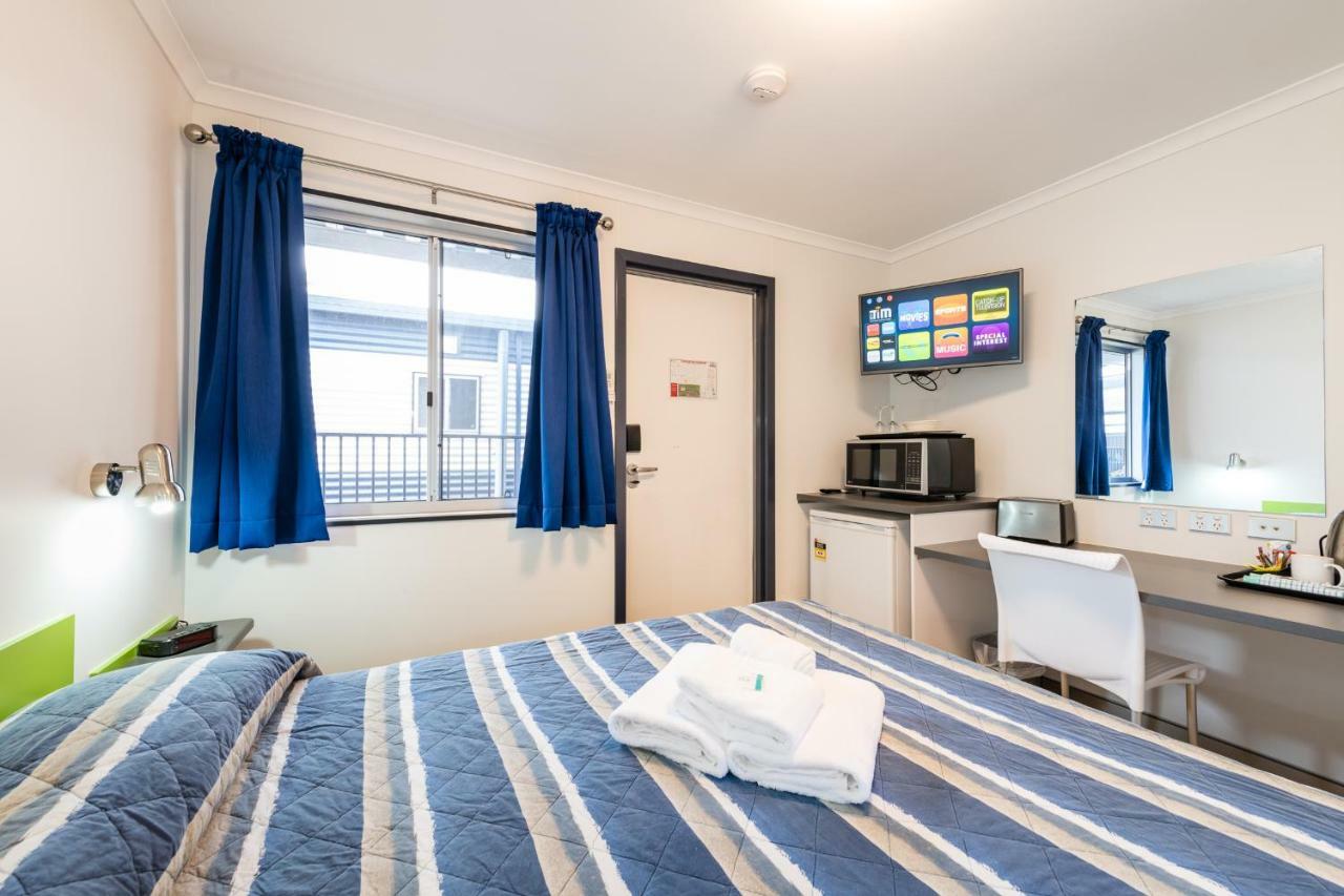 Jolly Swagman Acccommodation Park Туумба Екстериор снимка
